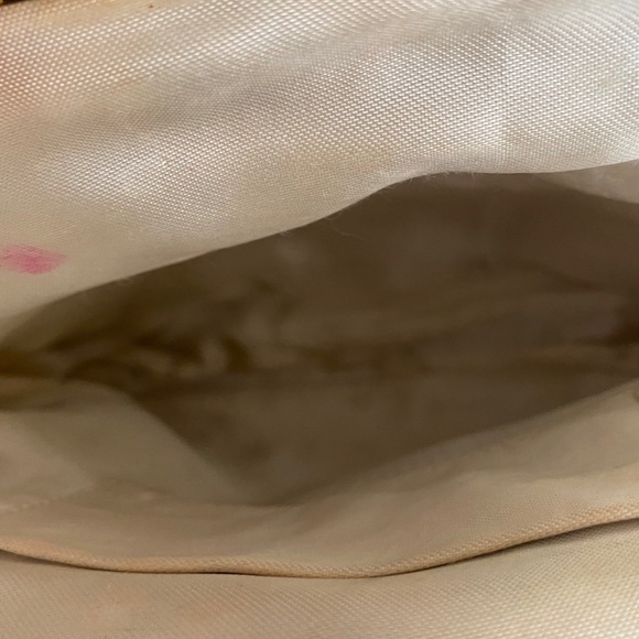 Vintage Floral Tapestry Handbag - Picture 8 of 11